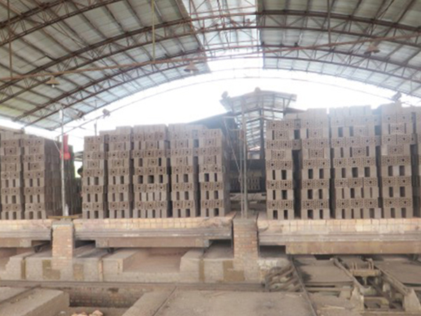 湖南宜章奔騰建材有限公司3600×3760窯車使用現(xiàn)場